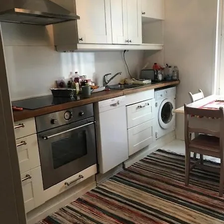 Center 2-bedroom Unique 2 Bath * Tampere